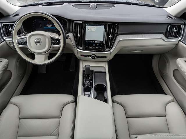Volvo V60 Cross Country – Bild 11