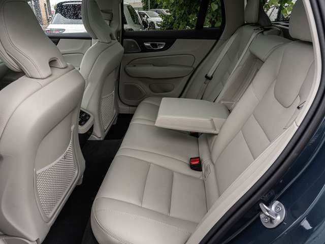 Volvo V60 Cross Country – Bild 17
