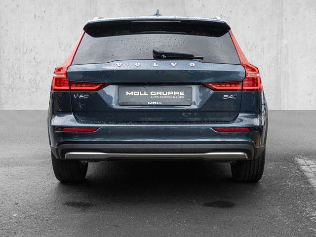 Volvo V60 Cross Country – Bild 6