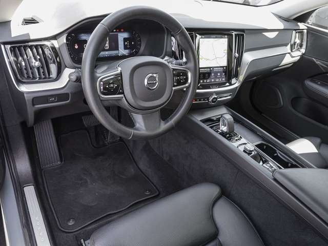 Volvo V60 Cross Country – Bild 10