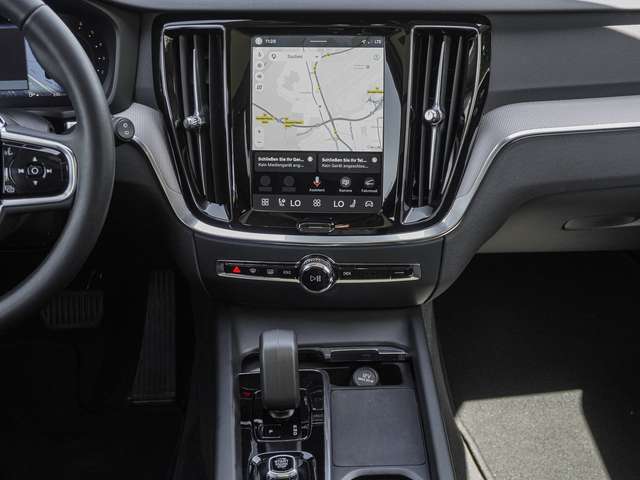 Volvo V60 Cross Country – Bild 13