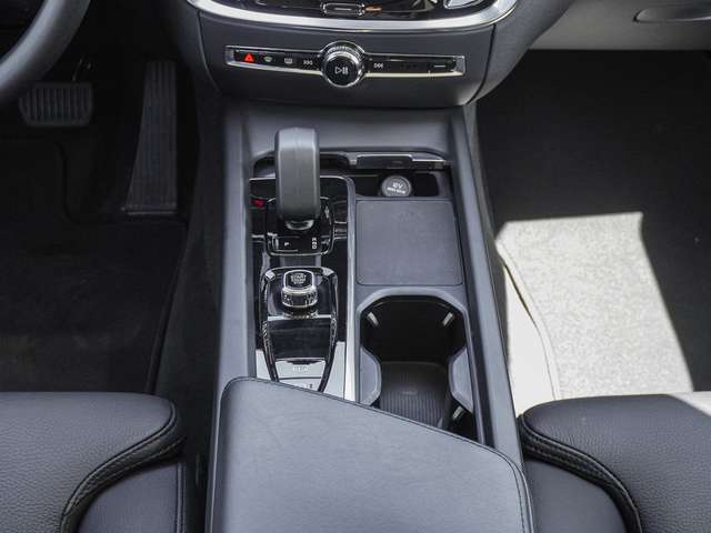 Volvo V60 Cross Country – Bild 15