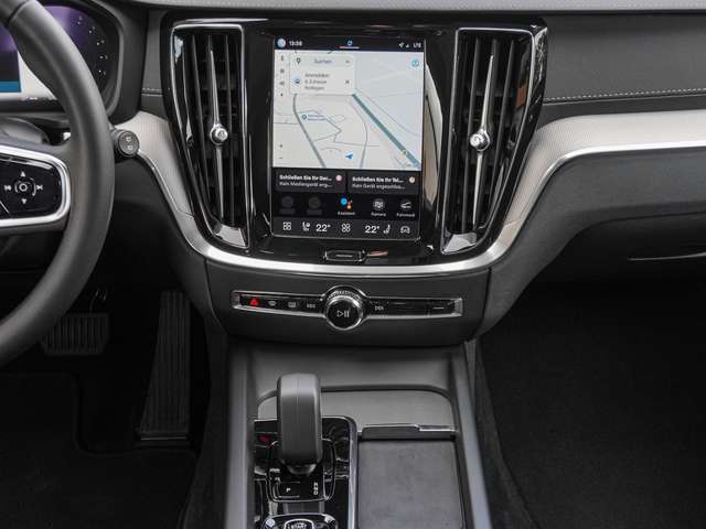 Volvo V60 Cross Country – Bild 13