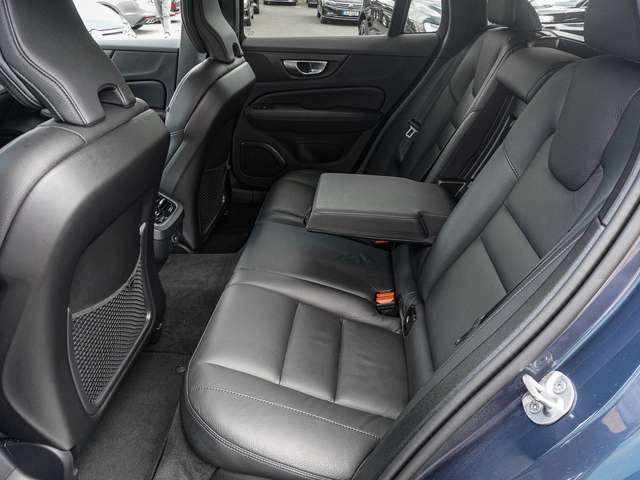 Volvo V60 Cross Country – Bild 17