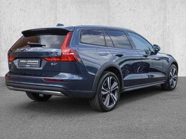 Volvo V60 Cross Country – Bild 4