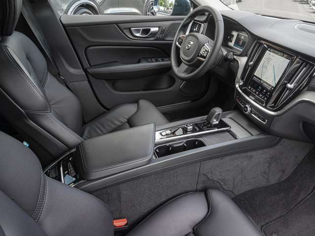 Volvo V60 Cross Country – Bild 9