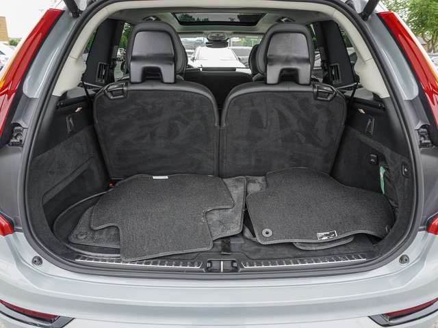 Volvo XC90 – Bild 17