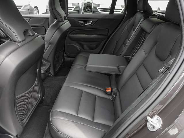 Volvo V60 Cross Country – Bild 16