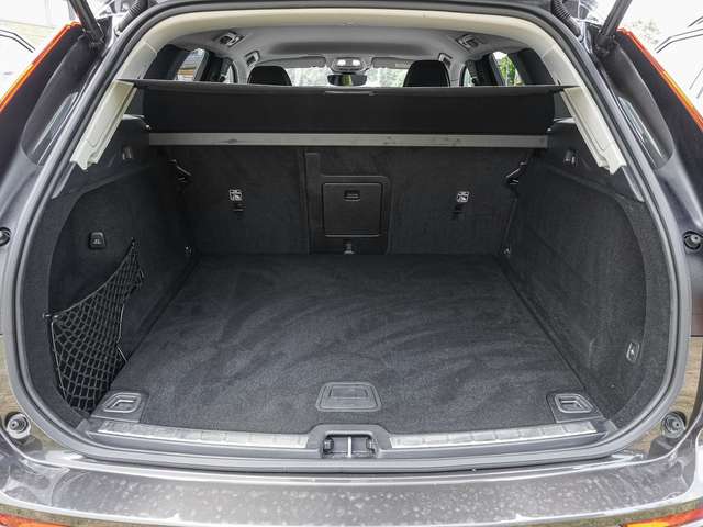 Volvo XC60 – Bild 18