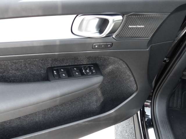 Volvo XC40 – Bild 16