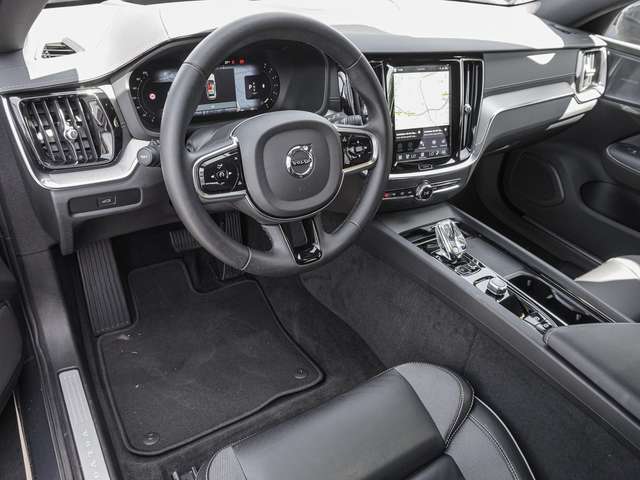 Volvo V60 Cross Country – Bild 10