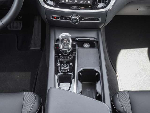 Volvo V60 Cross Country – Bild 15