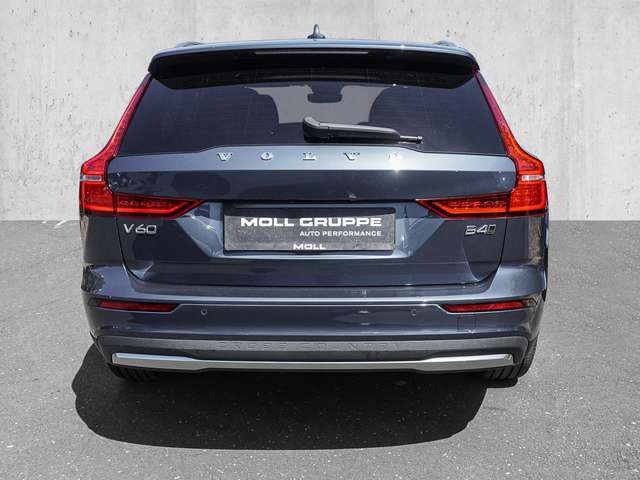 Volvo V60 Cross Country – Bild 6