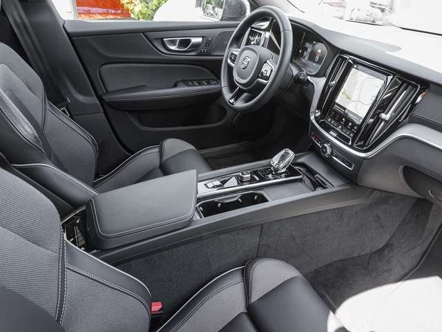 Volvo V60 Cross Country – Bild 9