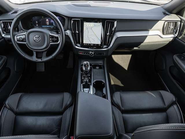 Volvo V60 Cross Country – Bild 10