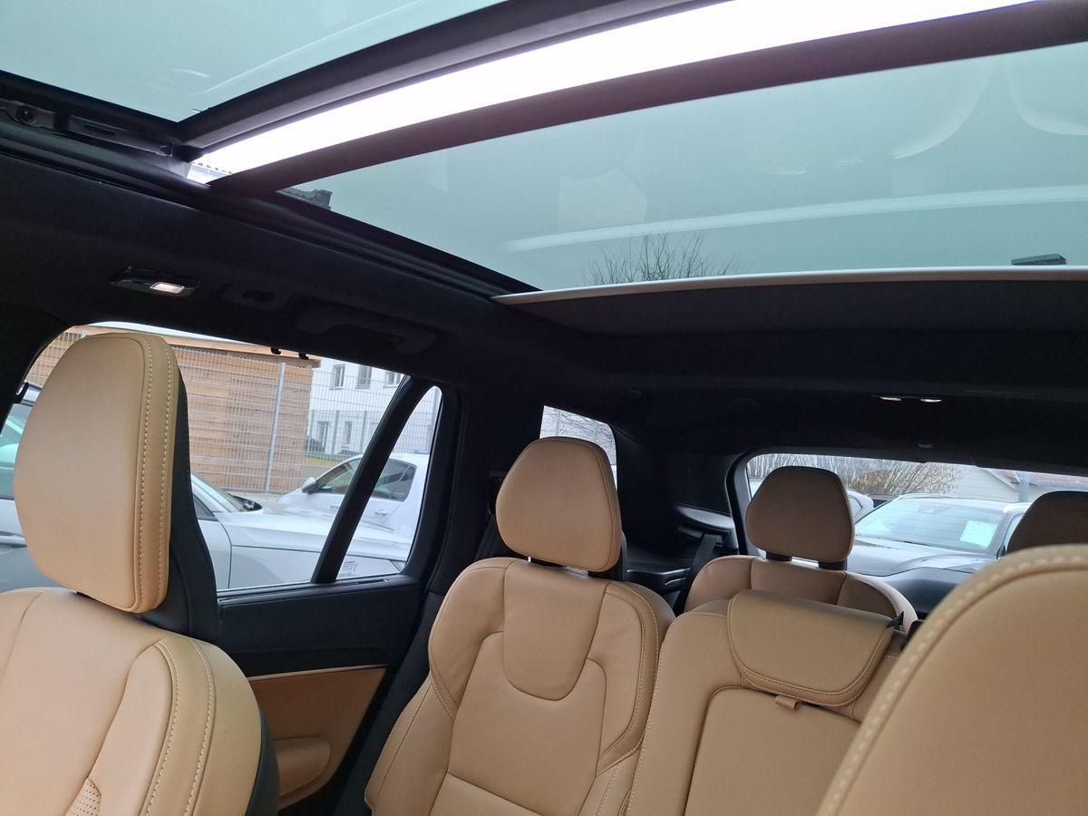 Volvo XC90 – Bild 18