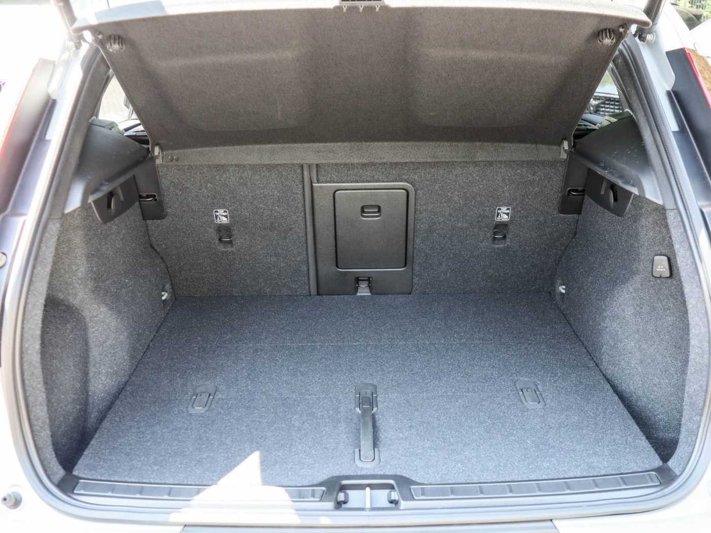 Volvo XC40 – Bild 11