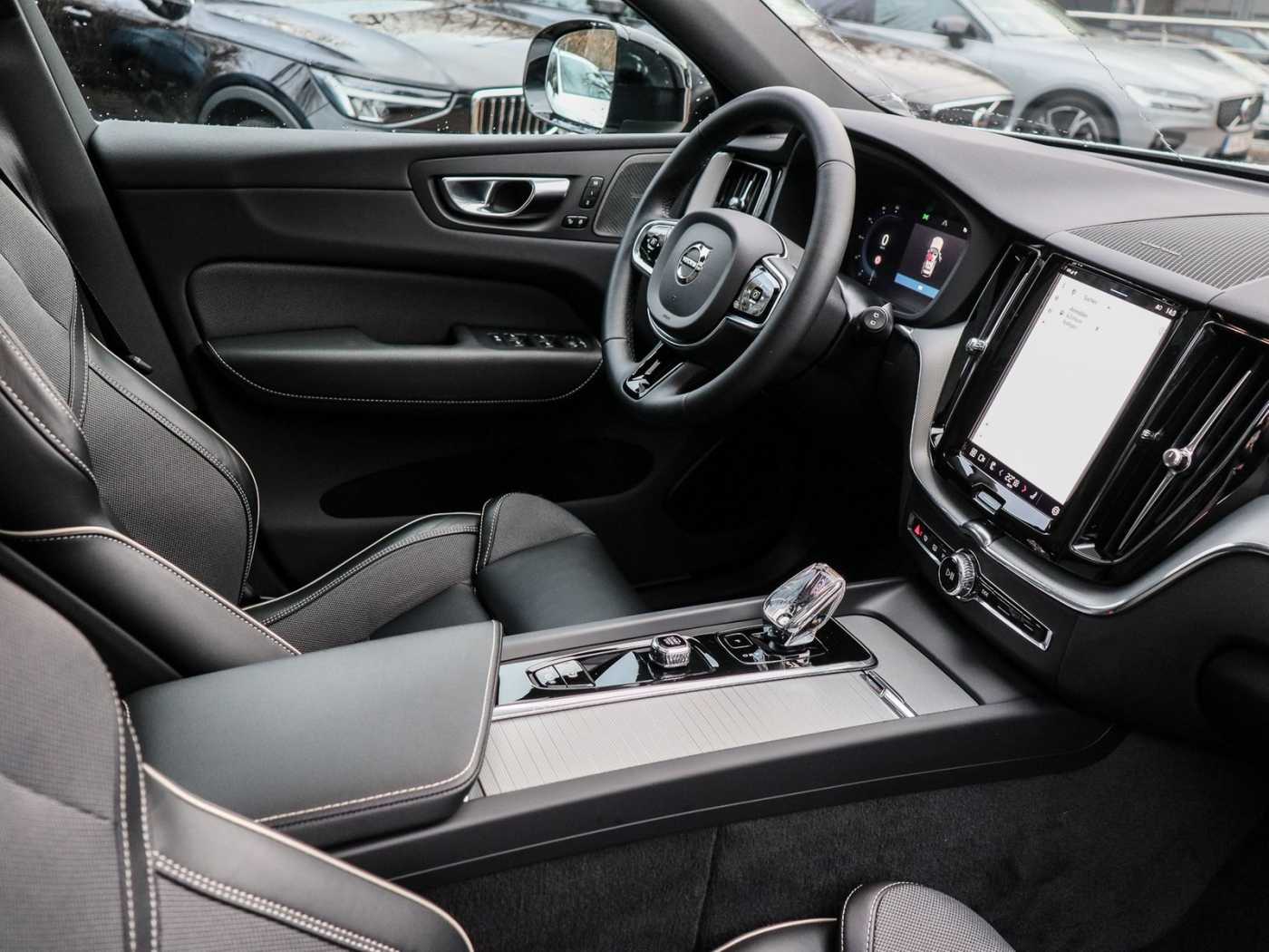 Volvo XC60 – Bild 3