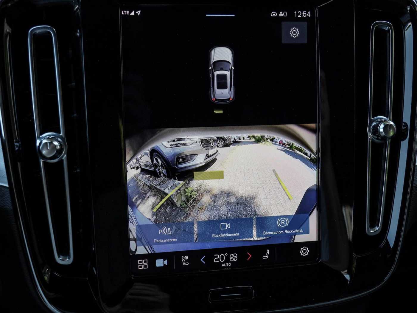 Volvo XC40 – Bild 12