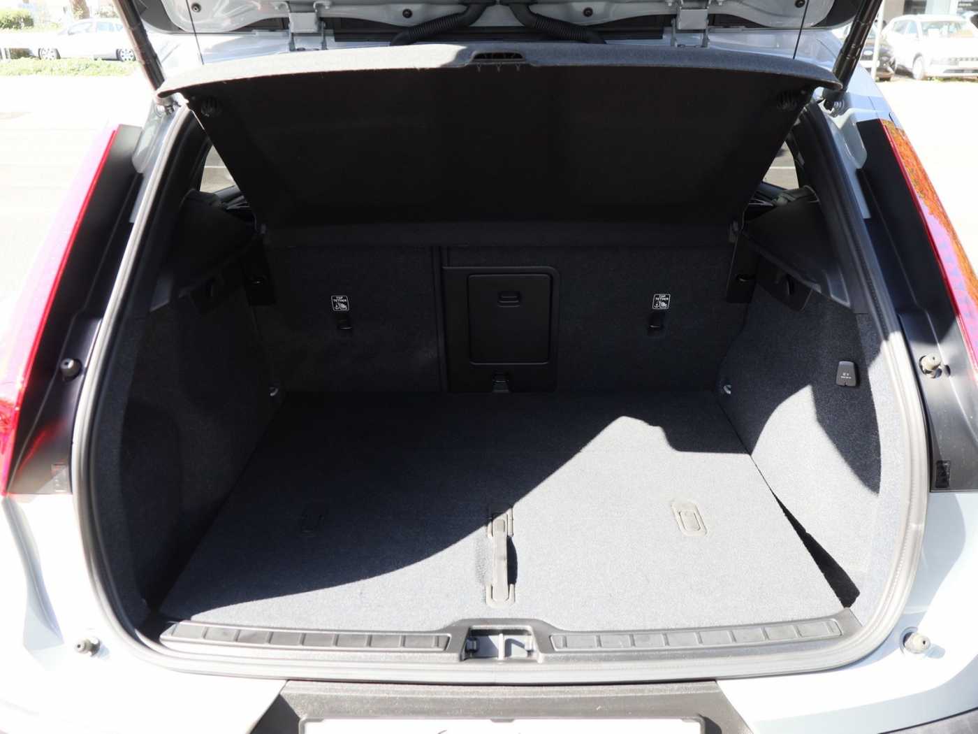 Volvo XC40 – Bild 11
