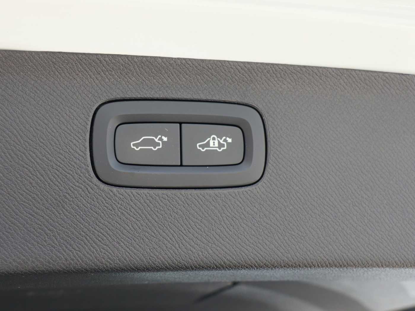 Volvo XC90 – Bild 16