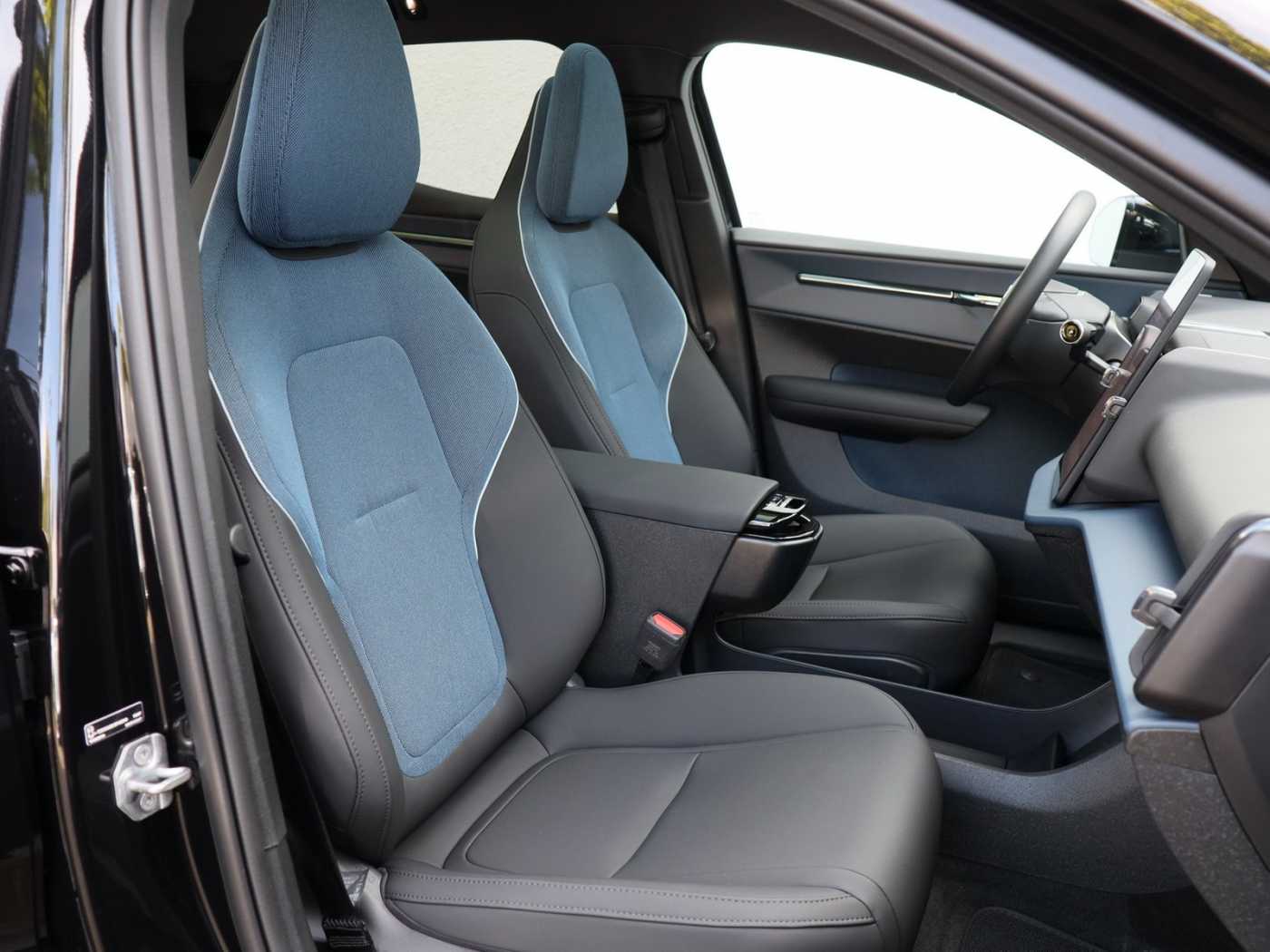 Volvo EX30 – Bild 6