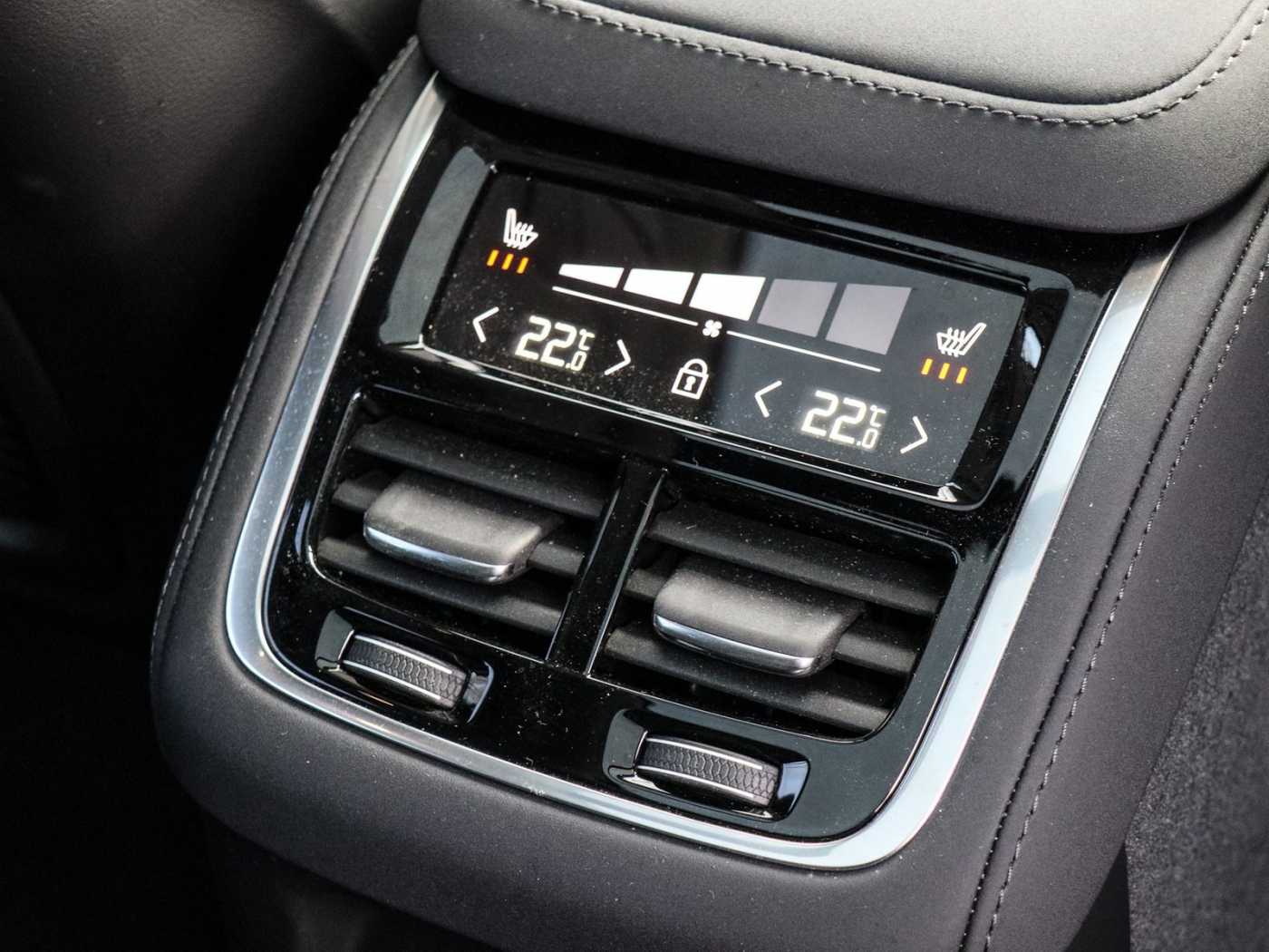 Volvo XC90 – Bild 15