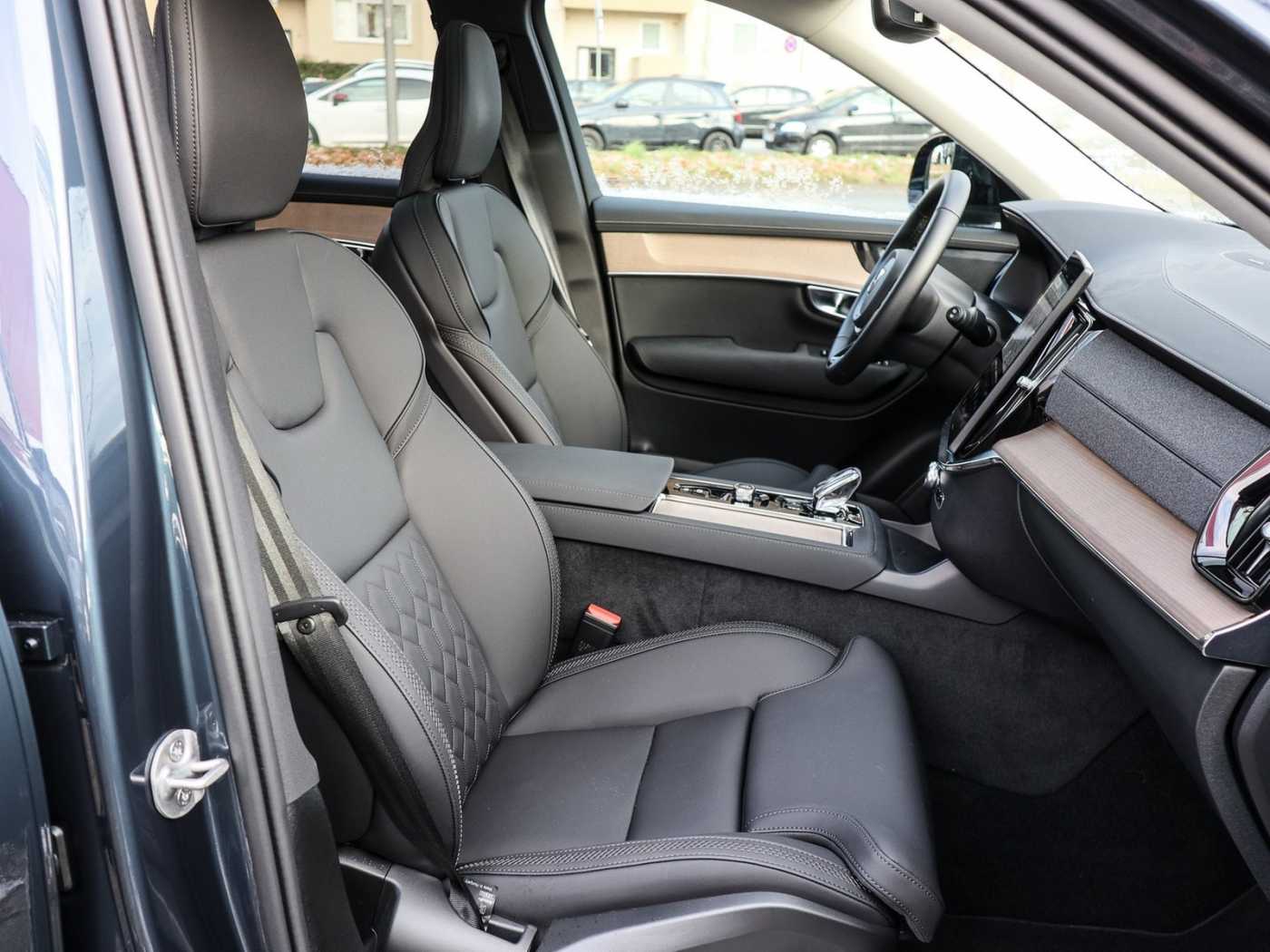 Volvo XC90 – Bild 6