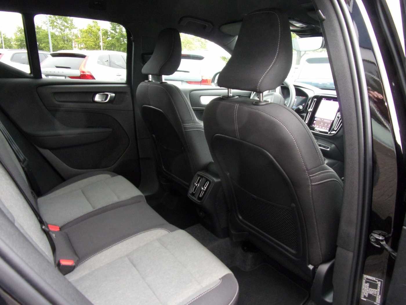 Volvo XC40 – Bild 12