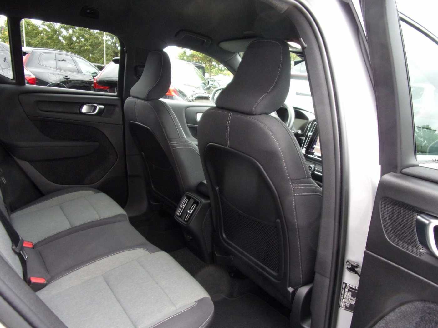 Volvo XC40 – Bild 12