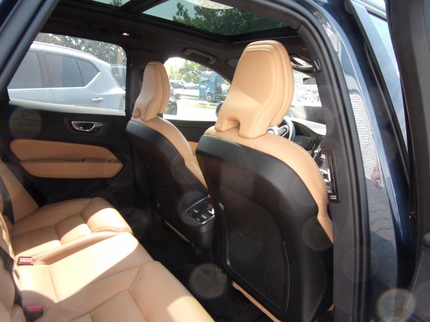 Volvo XC60 – Bild 11