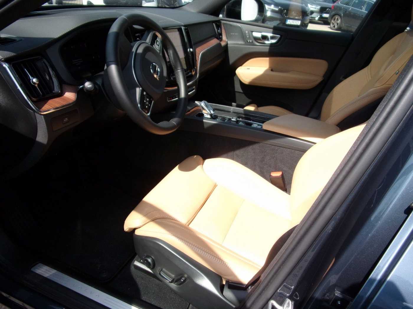 Volvo XC60 – Bild 3