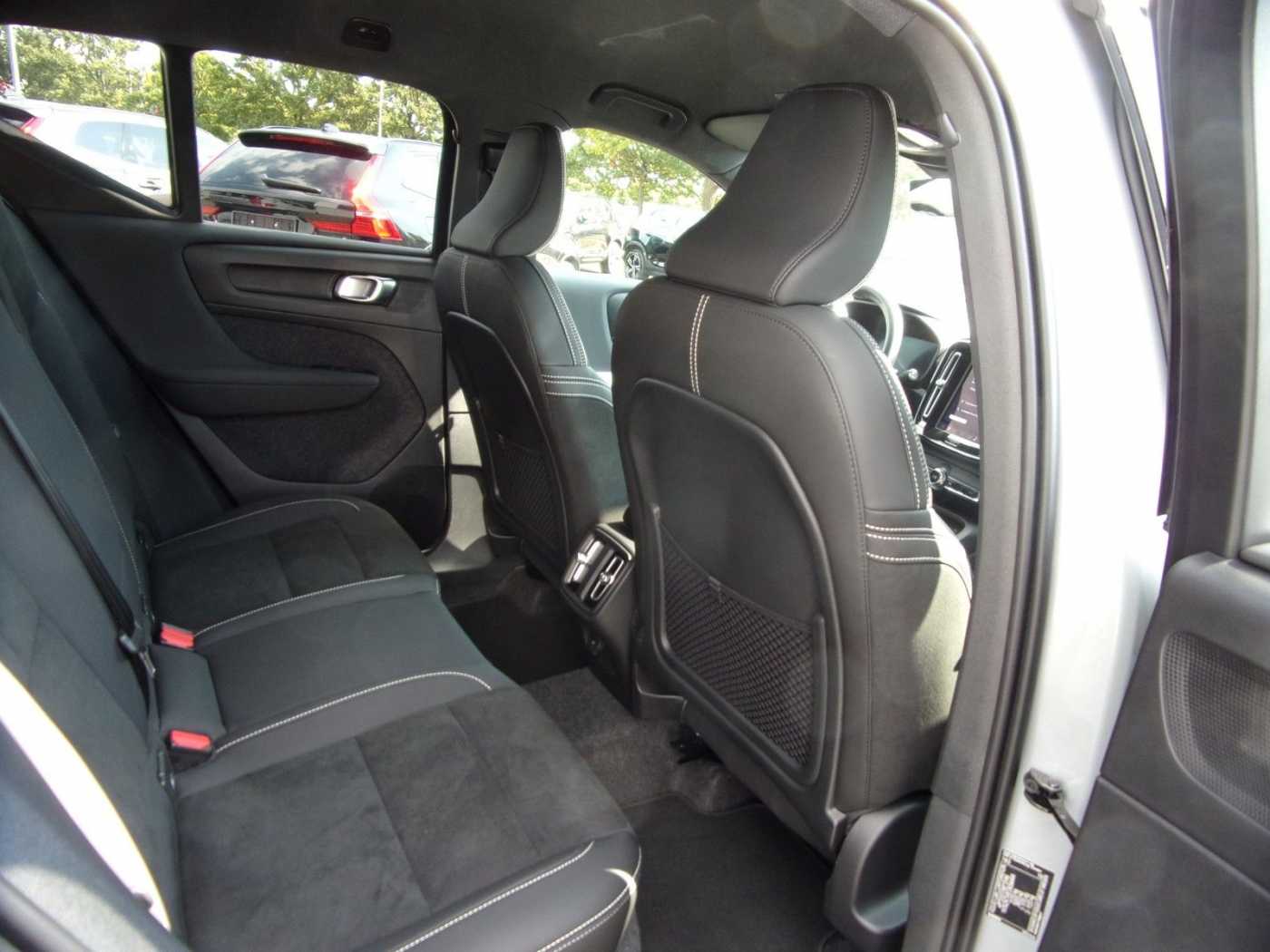 Volvo XC40 – Bild 11