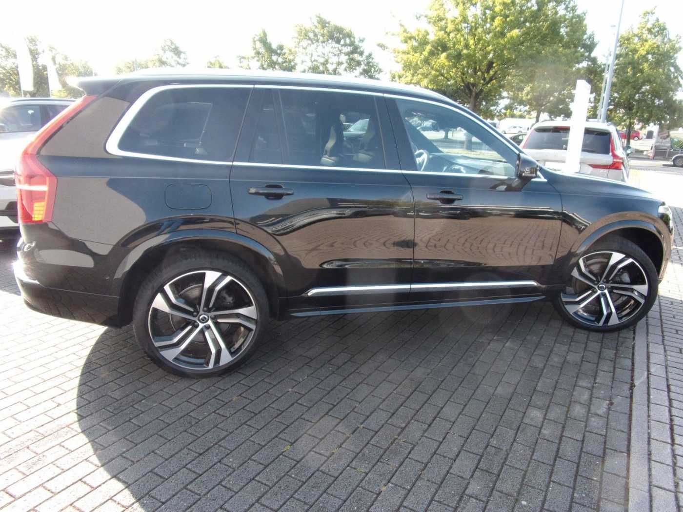 Volvo XC90 – Bild 11