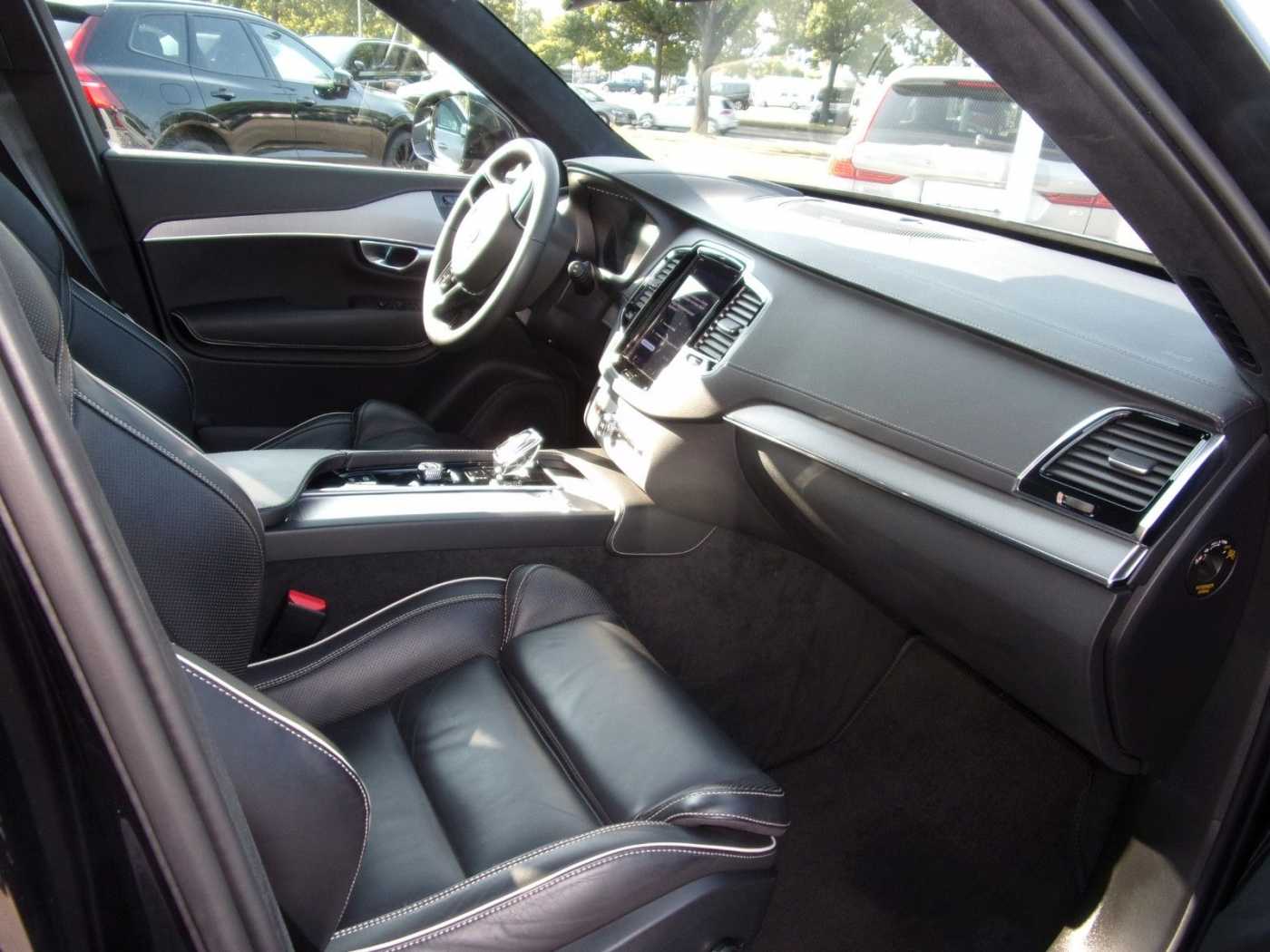 Volvo XC90 – Bild 12