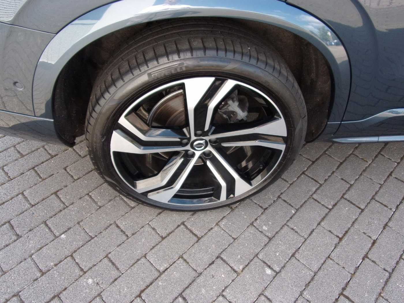 Volvo XC90 – Bild 9