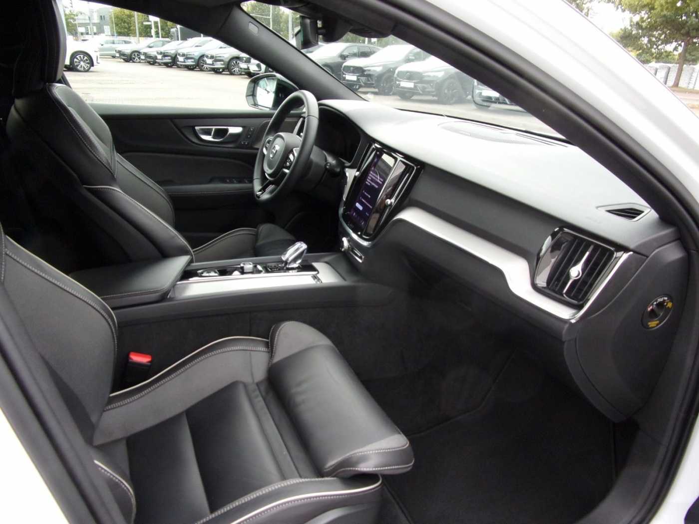 Volvo V60 – Bild 12