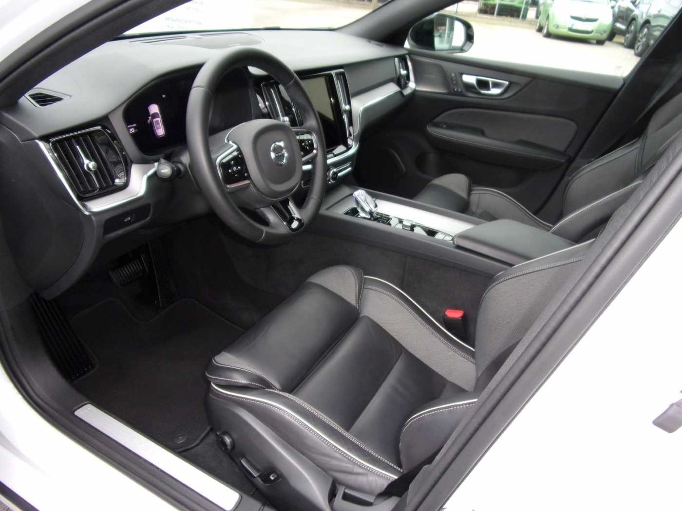 Volvo V60 – Bild 4