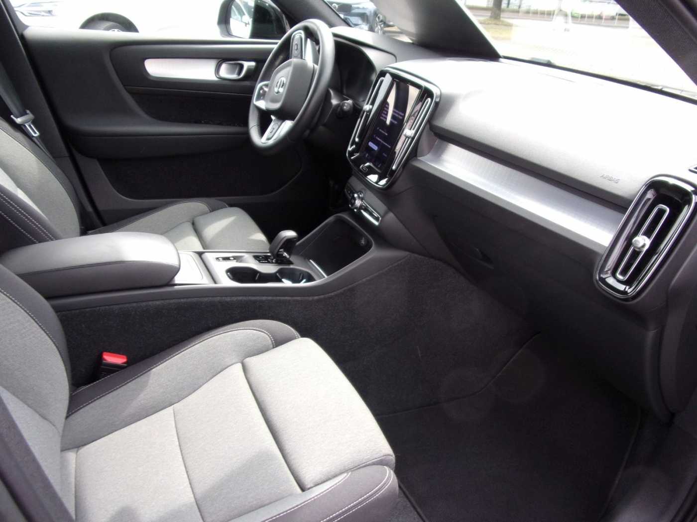 Volvo XC40 – Bild 12