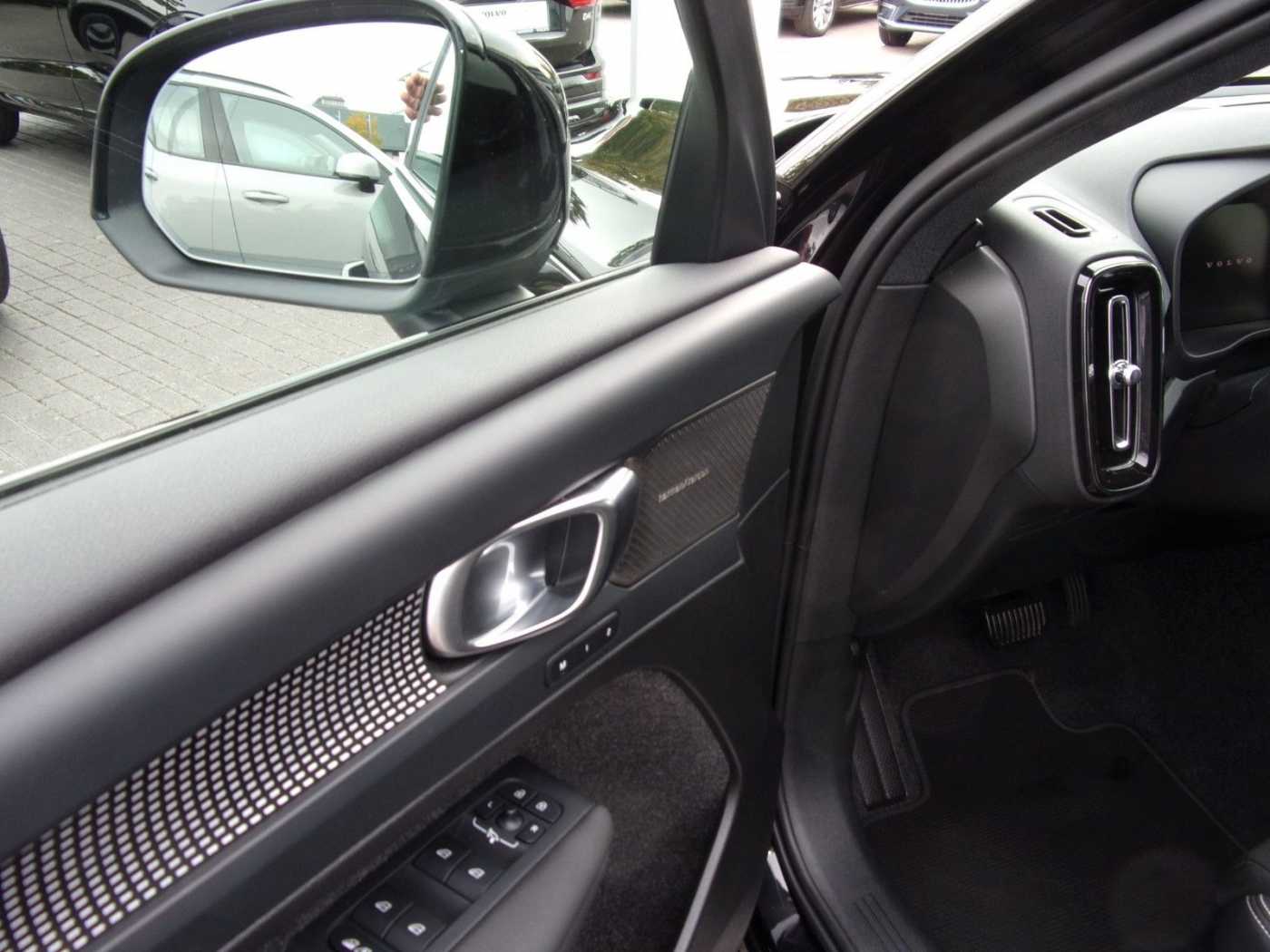 Volvo XC40 – Bild 17