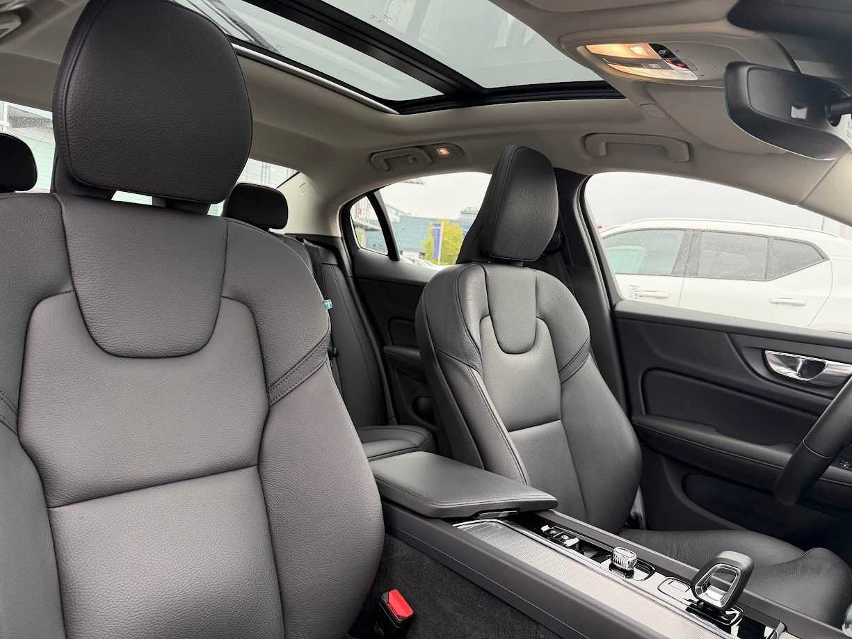 Volvo S60 – Bild 11