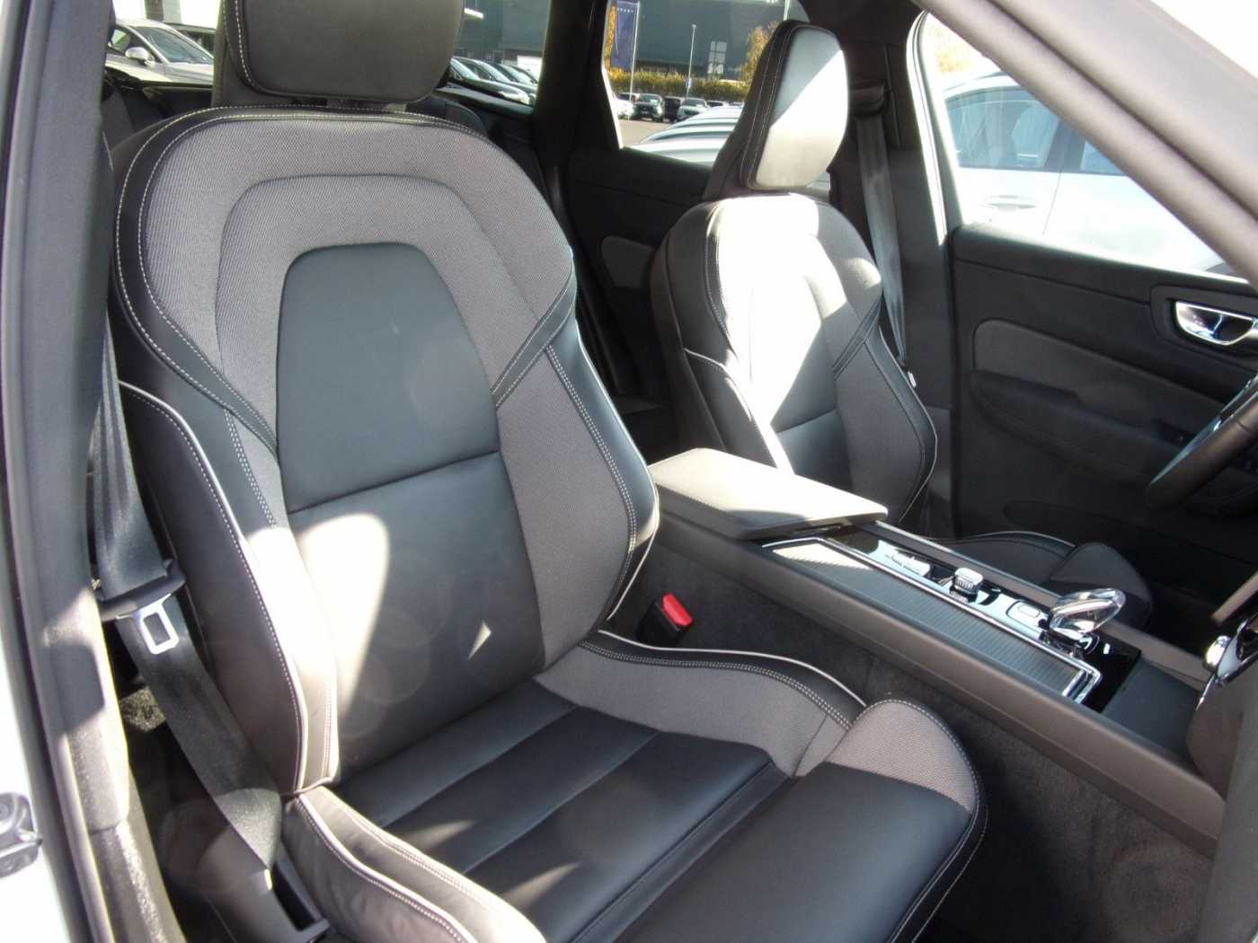 Volvo XC60 – Bild 11