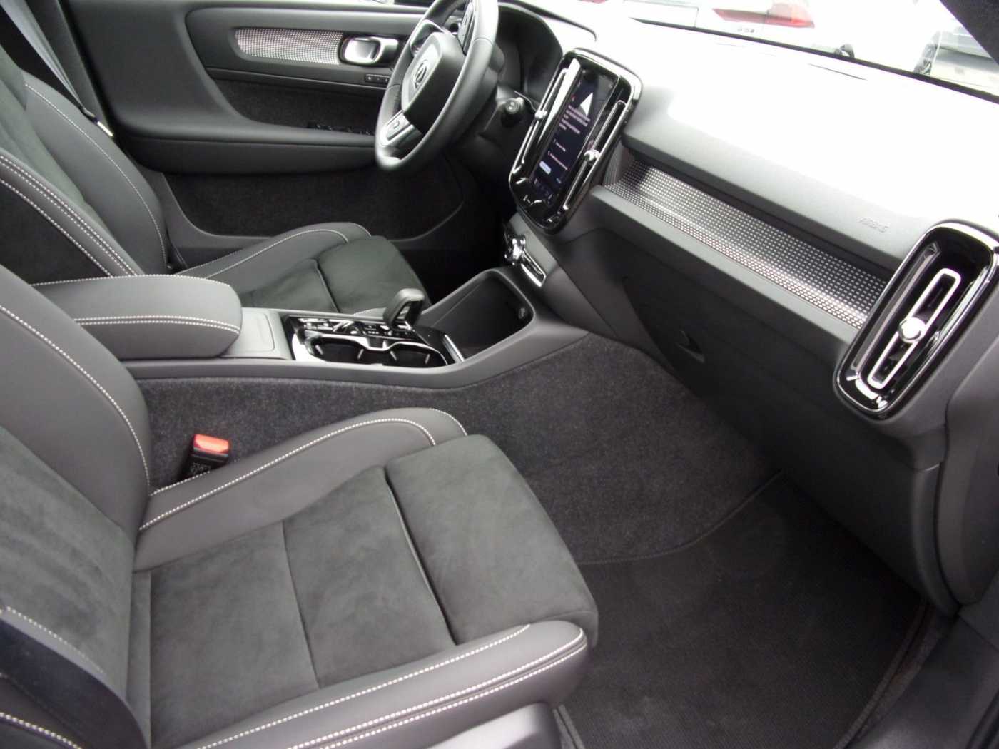 Volvo XC40 – Bild 12
