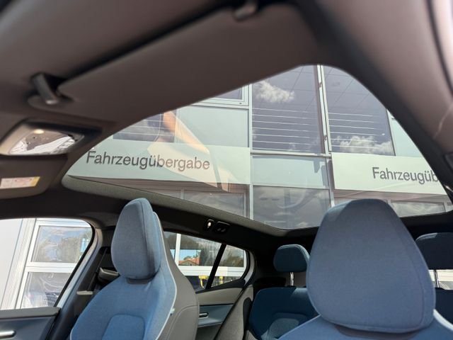 Volvo EX30 – Bild 13