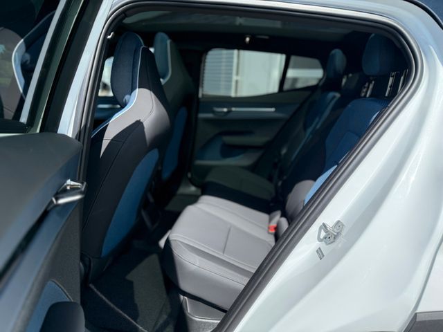 Volvo EX30 – Bild 5