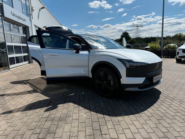 Volvo EX30 – Bild 8