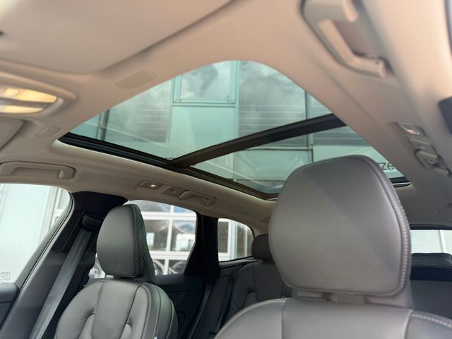 Volvo XC60 – Bild 13