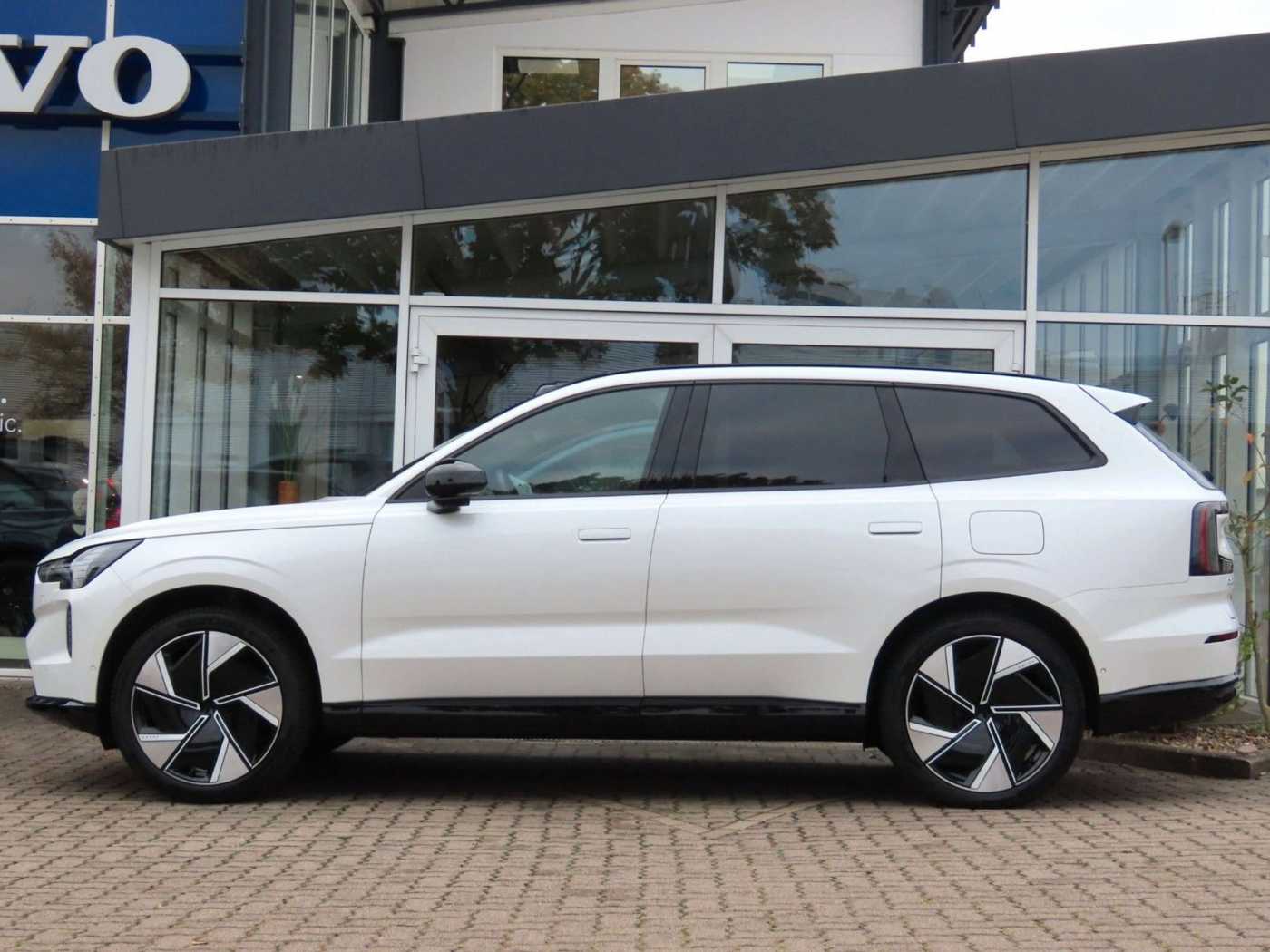 Volvo EX90 – Bild 4