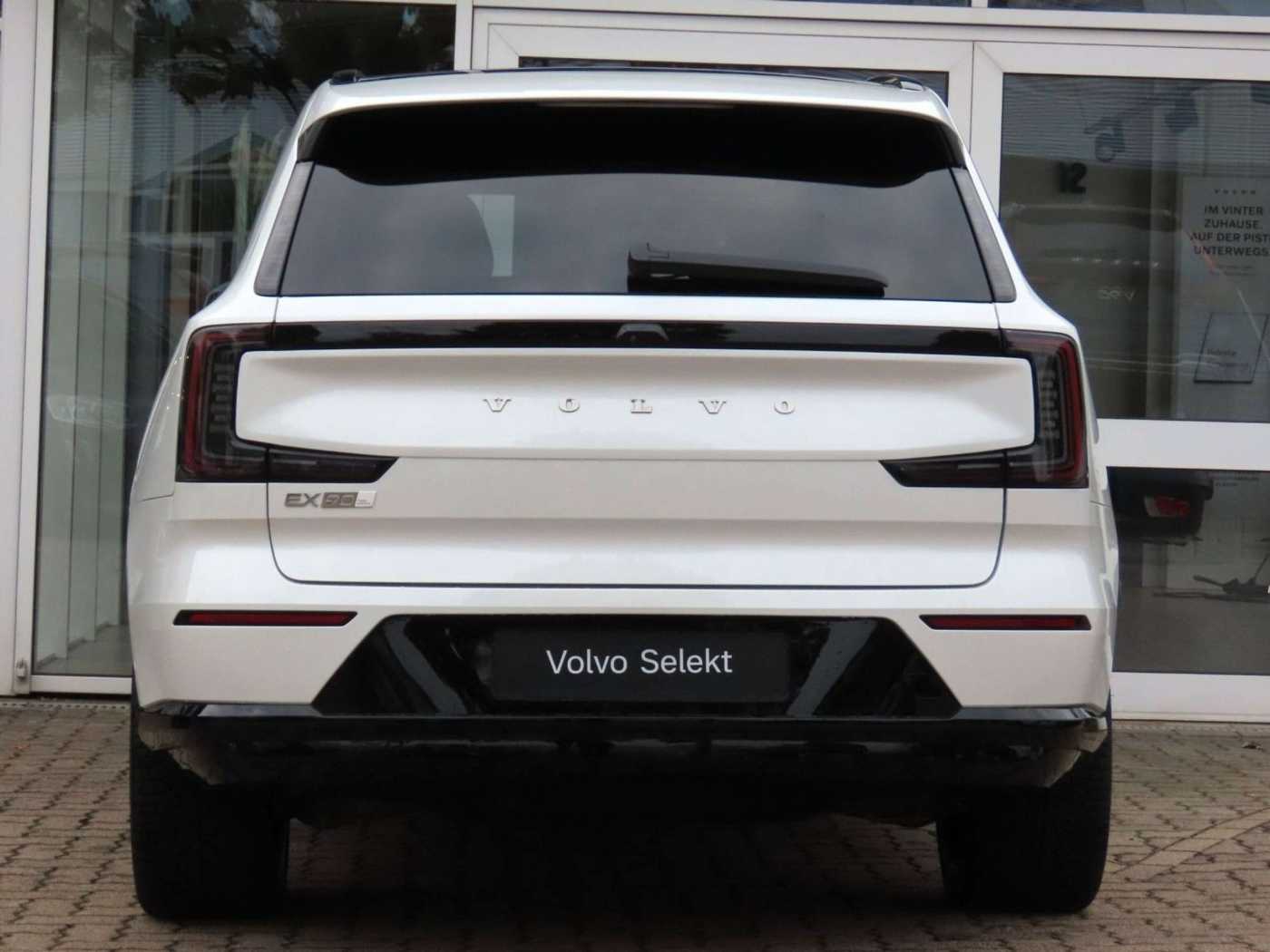 Volvo EX90 – Bild 8