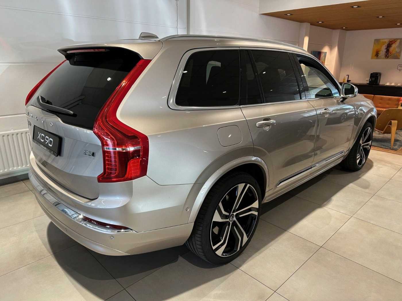 Volvo XC90 – Bild 2